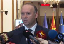 Порака од Софија до Гаши: Треба да се направат уставните измени