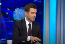 Муцунски го повикал бугарскиот амбасадор во МНР, чека Софија да се извини