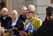 Покачување на 50 отсто на пензиите ако дојде СДСМ на власт – најави Тренчевска