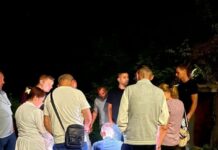 АЛАРМ ВО ГОСТИВАР – Стотици граѓани со тешки стомачни симптоми, полицијата итно со истрага