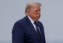 Трамп удри по Канада: Се закани со царини поради чадот од катастрофалните пожари**